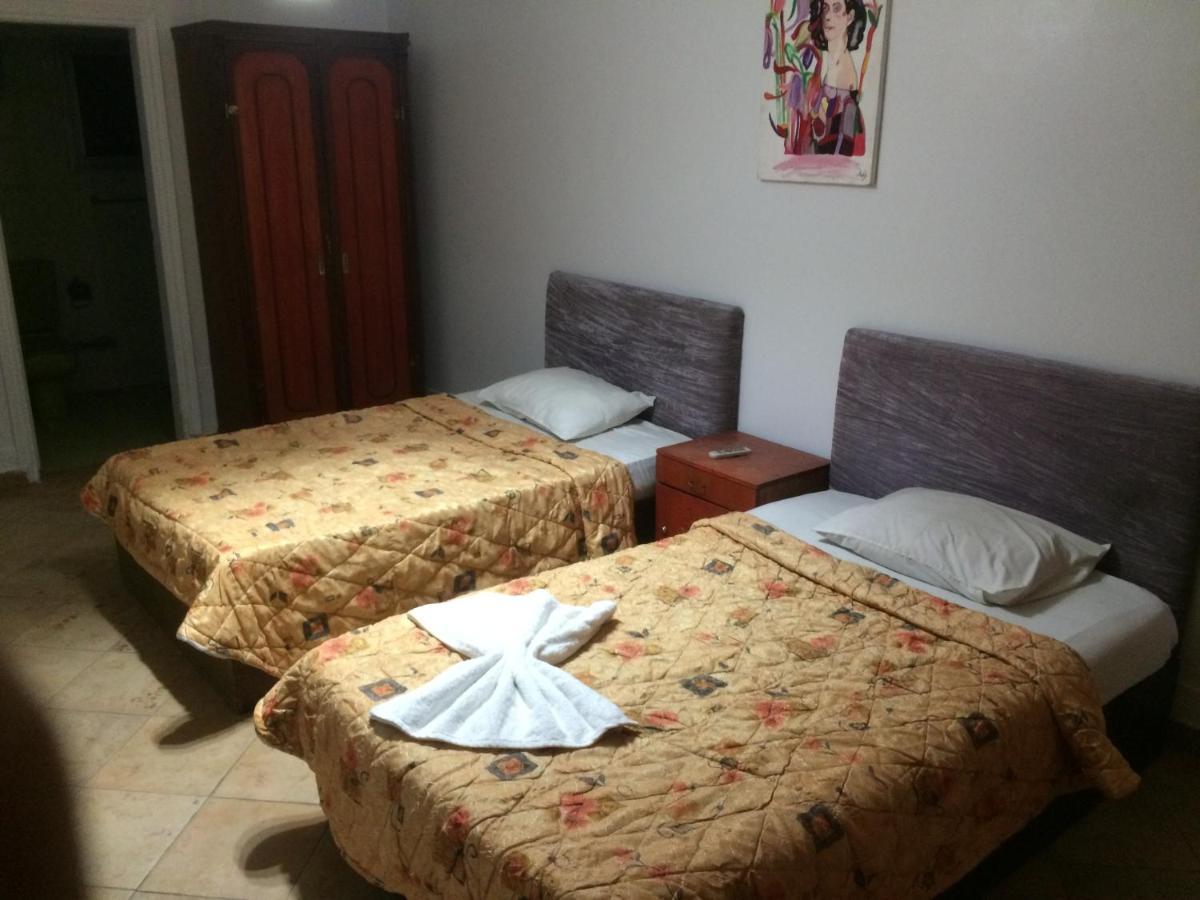 Arabesque Hostel